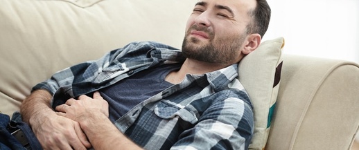 فيروس غامض ضواحي الناظور.. والمصابون يشكون آلاما حادة في المعدة والأمعاء فيروس غامض ضواحي الناظور.. والمصابون يشكون آلاما حادة في المعدة والأمعاء