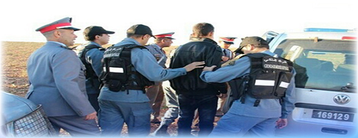 اعتقال 6 أشخاص داخل مقبرة بسبب طقوس شعوذة ليلة عاشوراء اعتقال 6 أشخاص داخل مقبرة بسبب طقوس شعوذة ليلة عاشوراء