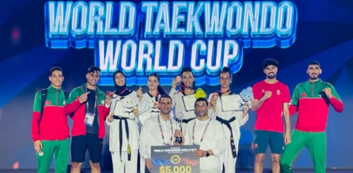 المنتخب المغربي يظفر بفضية كأس العالم للتايكوندو بكوريا الجنوبية المنتخب المغربي يظفر بفضية كأس العالم للتايكوندو بكوريا الجنوبية