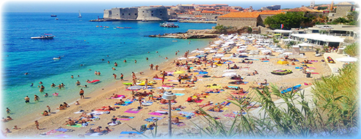 صحيفة "لوفيغارو" تصنّف أجمل شواطئ المغرب وتبرز سحرها على ضفتي المتوسط والأطلسي صحيفة "لوفيغارو" تصنّف أجمل شواطئ المغرب وتبرز سحرها على ضفتي المتوسط والأطلسي