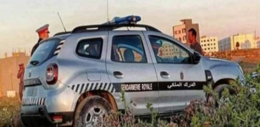 عصابة تسطو على سيارة مملوكة لصاحب وكالة كراء بالناظور تحت التهديد ضواحي بوعرك عصابة تسطو على سيارة مملوكة لصاحب وكالة كراء بالناظور تحت التهديد ضواحي بوعرك