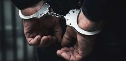 توقيف نائب رئيس مقاطعة في فضيحة الاستيلاء على أراضي الجموع والنيابة العامة تدخل على الخط توقيف نائب رئيس مقاطعة في فضيحة الاستيلاء على أراضي الجموع والنيابة العامة تدخل على الخط