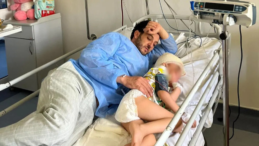 دفاع الطفلة “غيثة” يكشف وضعها الصحي المتدهور وحاجتها لعملية خارج المغرب