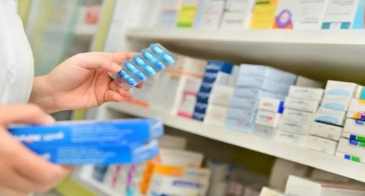 التهراوي: الوزارة تروم ضمان العدالة في الولوج إلى الدواء عبر مراجعة التسعيرة التهراوي: الوزارة تروم ضمان العدالة في الولوج إلى الدواء عبر مراجعة التسعيرة