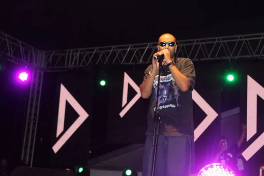 دراكانوف وقاسمي يختتمان المهرجان المتوسطي بالناظور دراكانوف وقاسمي يختتمان المهرجان المتوسطي بالناظور