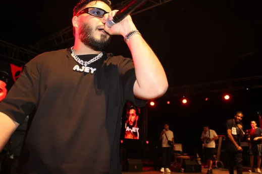 دراكانوف وقاسمي يختتمان المهرجان المتوسطي بالناظور دراكانوف وقاسمي يختتمان المهرجان المتوسطي بالناظور