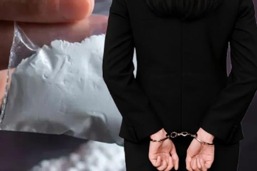 إدانة مستشارة بجماعة تروكوت في قضية مخدرات بعد توقيفها بإمزورن ب5 سنوات سجنا إدانة مستشارة بجماعة تروكوت في قضية مخدرات بعد توقيفها بإمزورن ب5 سنوات سجنا