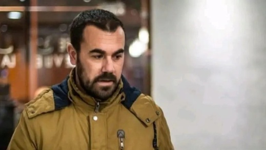 عضو بالكونغرس الأمريكي يتضامن مع الزفزافي ويناشد إطلاق سراحه عضو بالكونغرس الأمريكي يتضامن مع الزفزافي ويناشد إطلاق سراحه