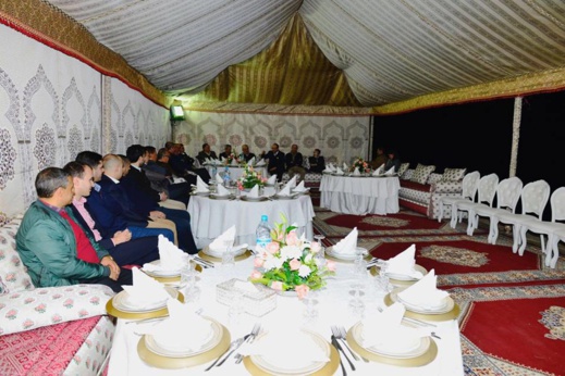 سعيد زارو مدير وكالة إعادة تهيئة بحيرة مارتشيكا يعقد لقاء مع نادي المنعشين العقاريين بالناظور سعيد زارو مدير وكالة إعادة تهيئة بحيرة مارتشيكا يعقد لقاء مع نادي المنعشين العقاريين بالناظور