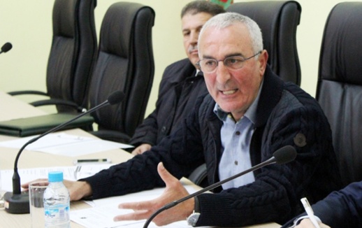 عبد الحفيظ الجرودي: ندعم الرياضة بالإقليم وعدم منح قاعة لعقد الجمع العام لأسباب موضوعية عبد الحفيظ الجرودي: ندعم الرياضة بالإقليم وعدم منح قاعة لعقد الجمع العام لأسباب موضوعية