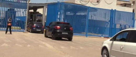 اختناق حدودي بمعبر بني أنصار..إلى متى؟؟ اختناق حدودي بمعبر بني أنصار..إلى متى؟؟