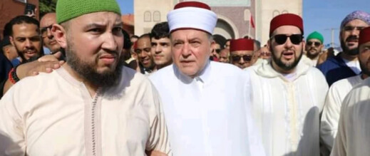 البودشيشيون يواجهون بيان الانقلاب.. ورابطة “الشرفاء البودشيشيين” تحذر من المساس بشرعية المشيخة البودشيشيون يواجهون بيان الانقلاب.. ورابطة “الشرفاء البودشيشيين” تحذر من المساس بشرعية المشيخة