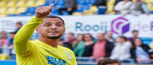 إحتارن يقترب من محطة جديدة في الدوري الهولندي إحتارن يقترب من محطة جديدة في الدوري الهولندي