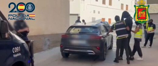 توقيف شخصين مرتبطين بالإرهاب الجهادي في كاتالونيا بتعاون مغربي إسباني توقيف شخصين مرتبطين بالإرهاب الجهادي في كاتالونيا بتعاون مغربي إسباني