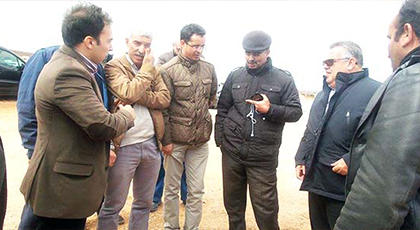 بالصور.. عامل إقليم الناظور يزور بني أنصار ويتفقد بعض الأشغال رفقة أعضاء المجلس البلدي بالصور.. عامل إقليم الناظور يزور بني أنصار ويتفقد بعض الأشغال رفقة أعضاء المجلس البلدي