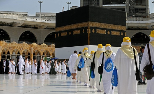 الأوقاف تعلن موعد أداء مصاريف الحج للائحة الانتظار من 15 إلى 19 شتنبر الأوقاف تعلن موعد أداء مصاريف الحج للائحة الانتظار من 15 إلى 19 شتنبر