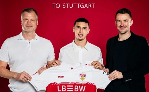 رسميا.. الخنوس ينتقل على سبيل الإعارة إلى شتوتغارت الألماني رسميا.. الخنوس ينتقل على سبيل الإعارة إلى شتوتغارت الألماني