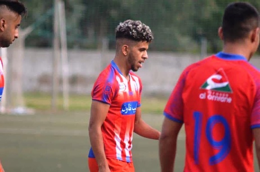 ثلاث ساعات في عرض البحر.. لاعب مغربي يهاجرسباحة نحو سبتة ثلاث ساعات في عرض البحر.. لاعب مغربي يهاجرسباحة نحو سبتة