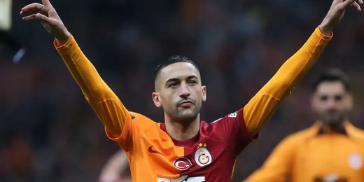 إشبيلية تفتح باب المفاوضات لضم حكيم زياش إشبيلية تفتح باب المفاوضات لضم حكيم زياش