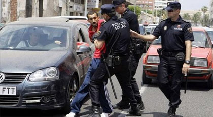 إعتقال مغربي في مليلية إعتدى على قاصر وكاد أن يجهز عليه بضربة في الرأس إعتقال مغربي في مليلية إعتدى على قاصر وكاد أن يجهز عليه بضربة في الرأس