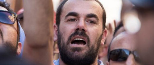 رسالة امتنان من ناصر الزفزافي لمشيعي جنازة والده رسالة امتنان من ناصر الزفزافي لمشيعي جنازة والده