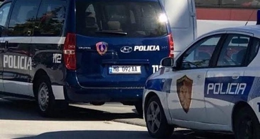 شجار ينتهي ببتر يد مواطن إسباني على يد مهاجر مغربي في برشلونة شجار ينتهي ببتر يد مواطن إسباني على يد مهاجر مغربي في برشلونة