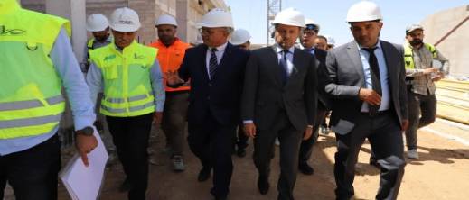 وزير الصحة يجول بالمؤسسات الصحية بالناظور والدريوش لتقييم الخدمات وتفقد المستشفى الجديد وزير الصحة يجول بالمؤسسات الصحية بالناظور والدريوش لتقييم الخدمات وتفقد المستشفى الجديد