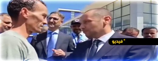 مواطن من الدريوش لوزير الصحة: حتى شافوك جيتي عاد لبسو الطابليات مواطن من الدريوش لوزير الصحة: حتى شافوك جيتي عاد لبسو الطابليات