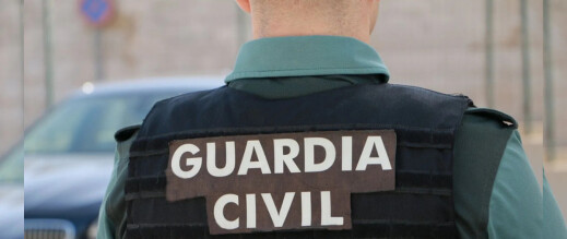 صحيفة إسبانية: الرجل الموقوف في معبر بني أنصار غير تابع للحرس المدني صحيفة إسبانية: الرجل الموقوف في معبر بني أنصار غير تابع للحرس المدني