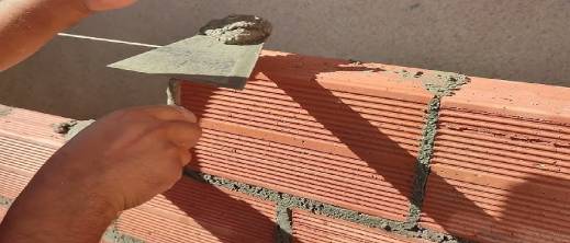 عامل بناء ينهي حياة زميله بـ عامل بناء ينهي حياة زميله بـ