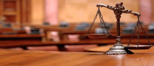 من مشتبه في اختلاس حوالي 2 مليار من مشغله لمطالب بتعويض 100 مليون سنتيم !!. من مشتبه في اختلاس حوالي 2 مليار من مشغله لمطالب بتعويض 100 مليون سنتيم !!.