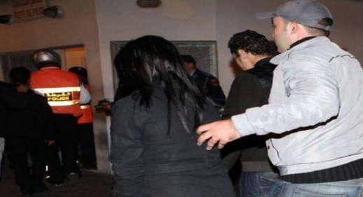 توقيف فتيات بسلوان بتهمة الاتجار في الكوكايين بعد كمين محكم توقيف فتيات بسلوان بتهمة الاتجار في الكوكايين بعد كمين محكم