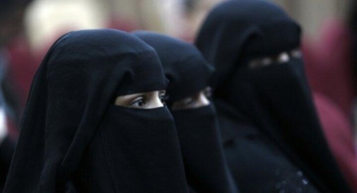 تصاعد التوتر في مليلية بعد مقترح لحظر النقاب تصاعد التوتر في مليلية بعد مقترح لحظر النقاب