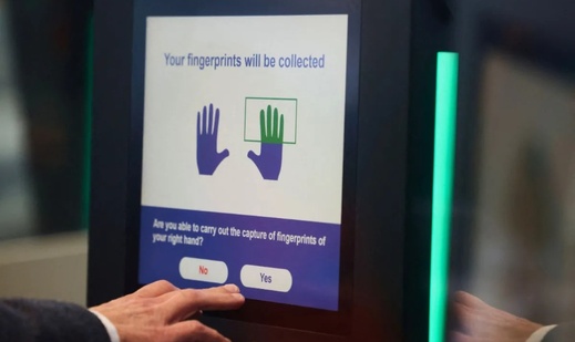 أوروبا تعتمد نظاما جديدا للدخول والخروج ابتداء من اليوم الأحد أوروبا تعتمد نظاما جديدا للدخول والخروج ابتداء من اليوم الأحد