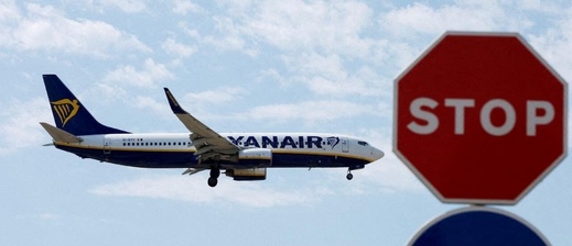 رايان إير تخفض مليون مقعد من رحلاتها إلى إسبانيا وتحوّل وجهتها إلى المغرب رايان إير تخفض مليون مقعد من رحلاتها إلى إسبانيا وتحوّل وجهتها إلى المغرب