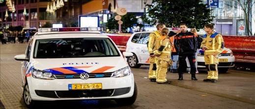 دوافع مجهولة وراء مقتل مغربيين في هولندا.. والأمن يواصل البحث مع 3 سويديين دوافع مجهولة وراء مقتل مغربيين في هولندا.. والأمن يواصل البحث مع 3 سويديين