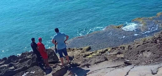 مصرع رجل ستيني غرقا في شاطئ رأس الماء