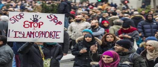 الحكومة الإسبانية تكشف الحقيقة: المهاجرون يساهمون في الضمان الاجتماعي أضعاف ما يأخذون الحكومة الإسبانية تكشف الحقيقة: المهاجرون يساهمون في الضمان الاجتماعي أضعاف ما يأخذون