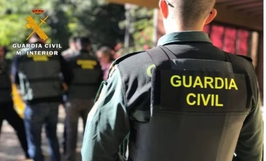 فر إلى المغرب.. السلطات الإسبانية تصدر مذكرة اعتقال دولية ضد قاتل امرأة بألميريا فر إلى المغرب.. السلطات الإسبانية تصدر مذكرة اعتقال دولية ضد قاتل امرأة بألميريا