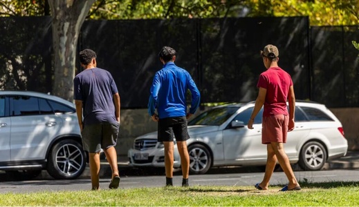 إسبانيا.. مغاربة يستغلون ثغرات قانونية ويتركون أطفالهم في رعاية الدولة دون التخلي عنهم رسميا