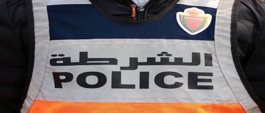 الشرطة القضائية تحقق مع موظف شرطة بعد ضبطه متلبسا بالرشوة