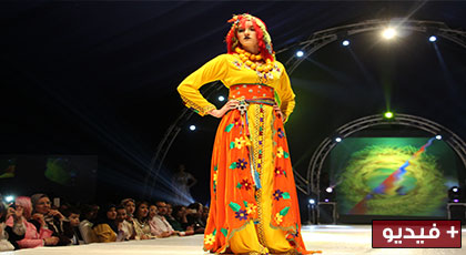 مهرجان ألوان المتوسط.. عروض أزياء مميزة توفقت في المحافظة على الأصالة مع مسايرة صيحات الموضة العالمية مهرجان ألوان المتوسط.. عروض أزياء مميزة توفقت في المحافظة على الأصالة مع مسايرة صيحات الموضة العالمية