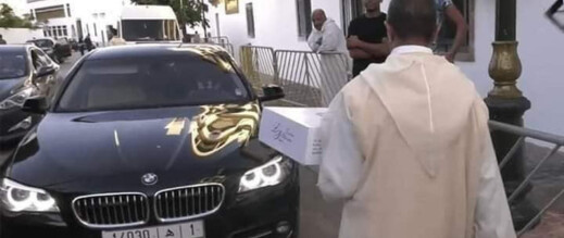 برلماني عن الأحرار يدعوا لمراجعة ضريبة السيارات الفارهة