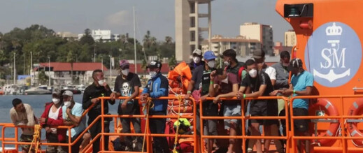 المغرب ينجح في استصدار تسليم مشتبه به في شبكة تهريب مهاجرين بإسبانيا