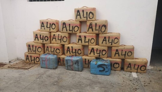 رصاص في قلب الطريق السيار… الدرك يحبط تهريب 5 أطنان من الشيرا