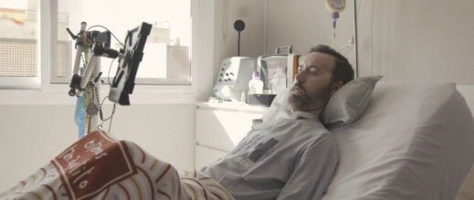 إسبانيا.. الذكاء الاصطناعي ينجح في إعادة صوت مريض فقد القدرة على الكلام