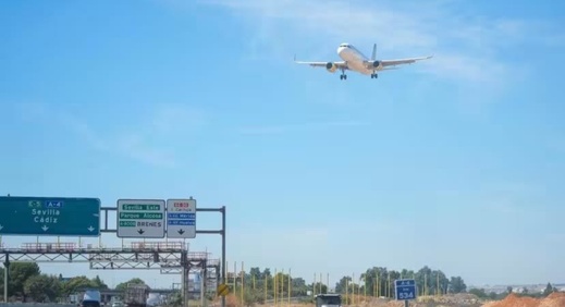 وعكة صحية لمسافر ترغم طائرة مغربية على الهبوط في مدريد