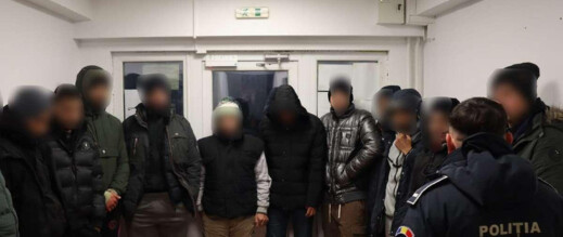 شرطة الحدود الرومانية تعترض شاحنة تقل مهاجرين ضمنهم مغاربة