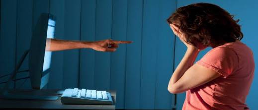 الحسيمة.. تأييد إدانة متهمة بالتشهير والتهديد.. وتخفيف عقوبتها إلى 3 أشهر حبسا نافذا