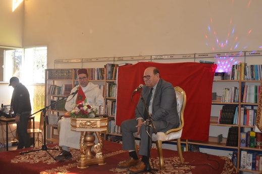 العرائش تستضيف قراءة في كتاب “إمارة المؤمنين” للدكتور عبد الله بوصوف وسط نقاش فكري واسع